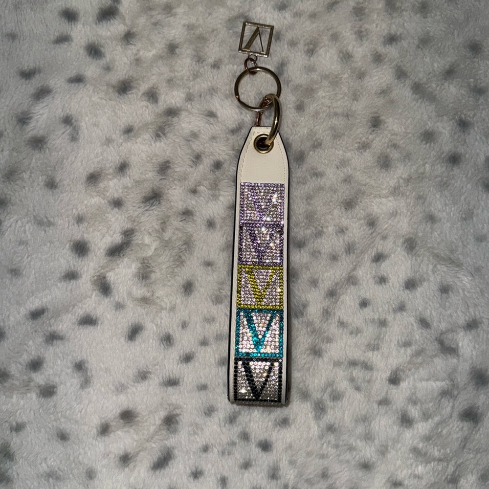 VS rhinestone keychain discontinued